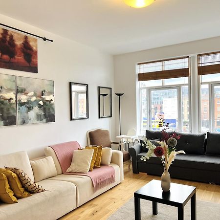 Cosy River View Flat At Temple Bar Dublino Esterno foto